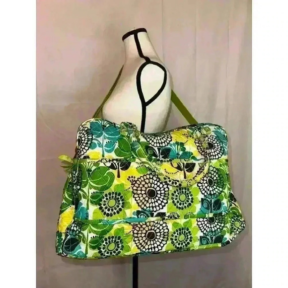 Vera Bradley Colorful Limes Up‎ Green Floral Large Duffle Bag Spacious & Stylish - Picture 2 of 16